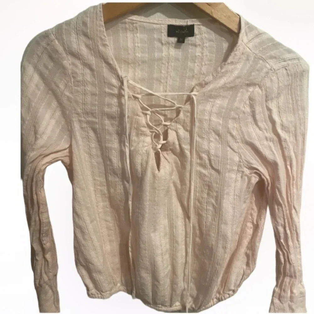 Ontwelfth blush pink blouse‎ size Medium